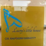 Lucry S Little House *